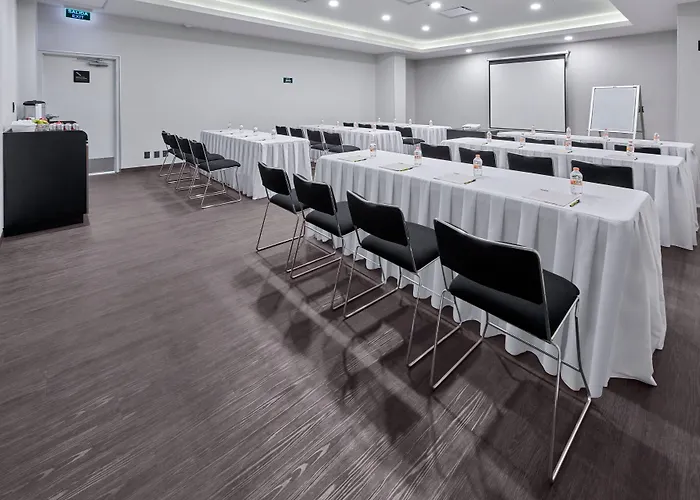 Hotel Express By Marriott Ciudad De Tlalpan