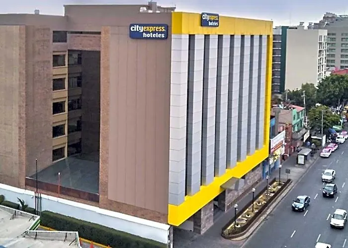 Hotel Express By Marriott Ciudad De Tlalpan 3*