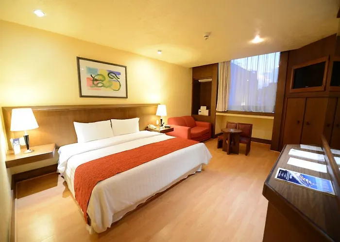 Hotel Express By Marriott Ciudad De Tlalpan 3*